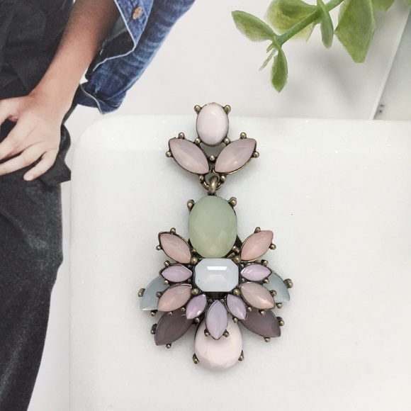 🆑 "Ainsley" Earrings || Pink/Green Crystal - Picture 5 of 9